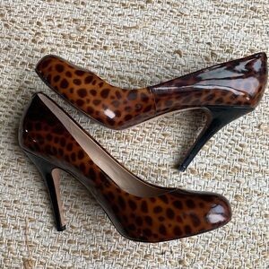 Joan & David Animal Print Heels Size 8